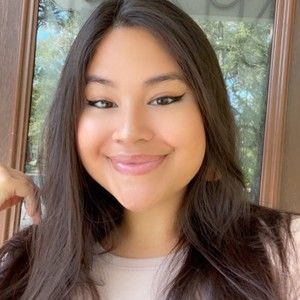 Meet your Posher, Kaitlynn